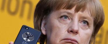 В Сети появились снимки молодой Меркель с неонацистами Меркель молодая